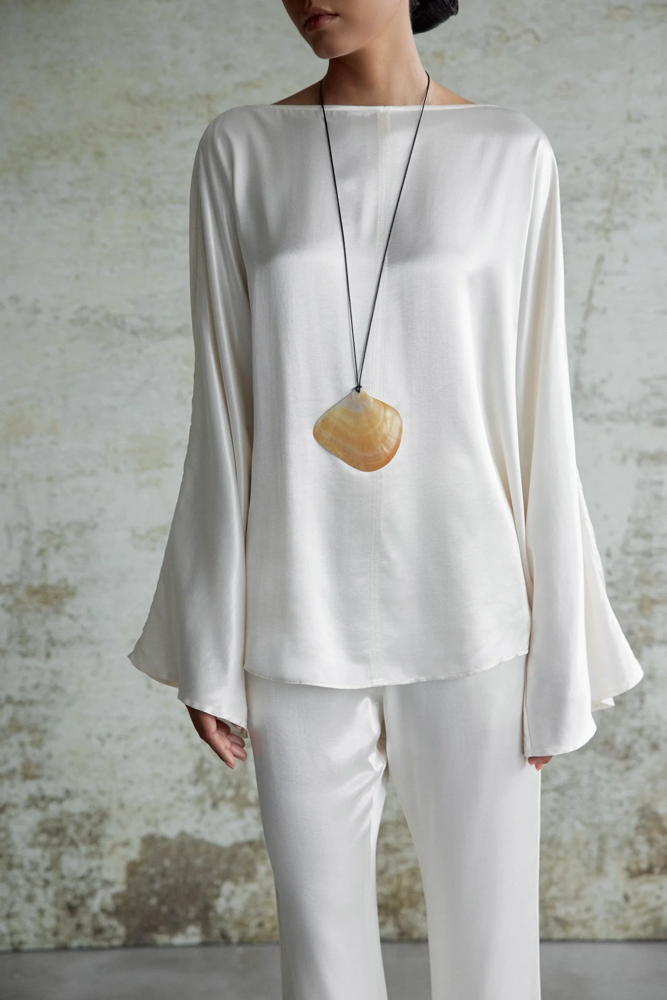 BÁCH Silk Blouse - Image 3