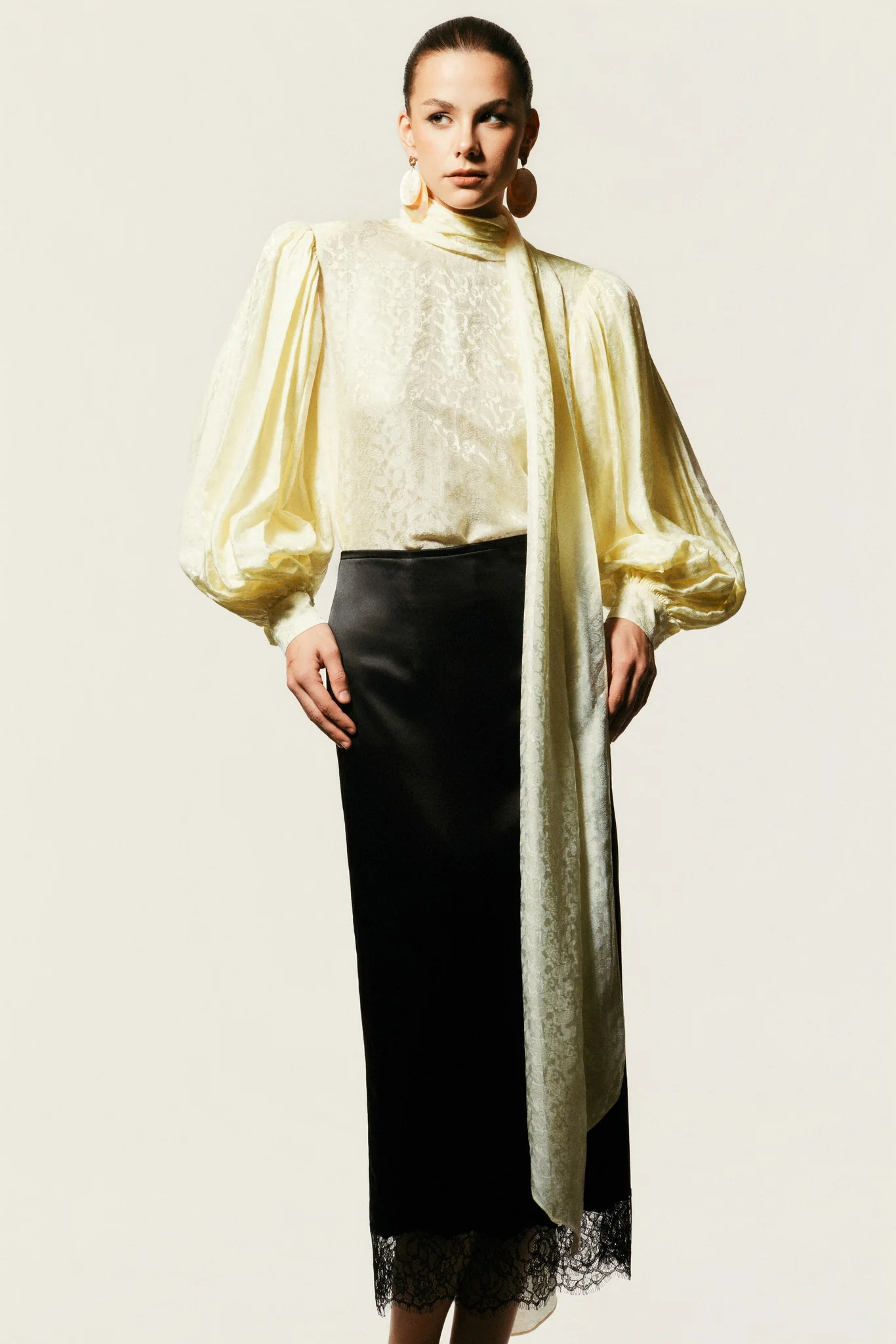 Noir Skirt - Image 4