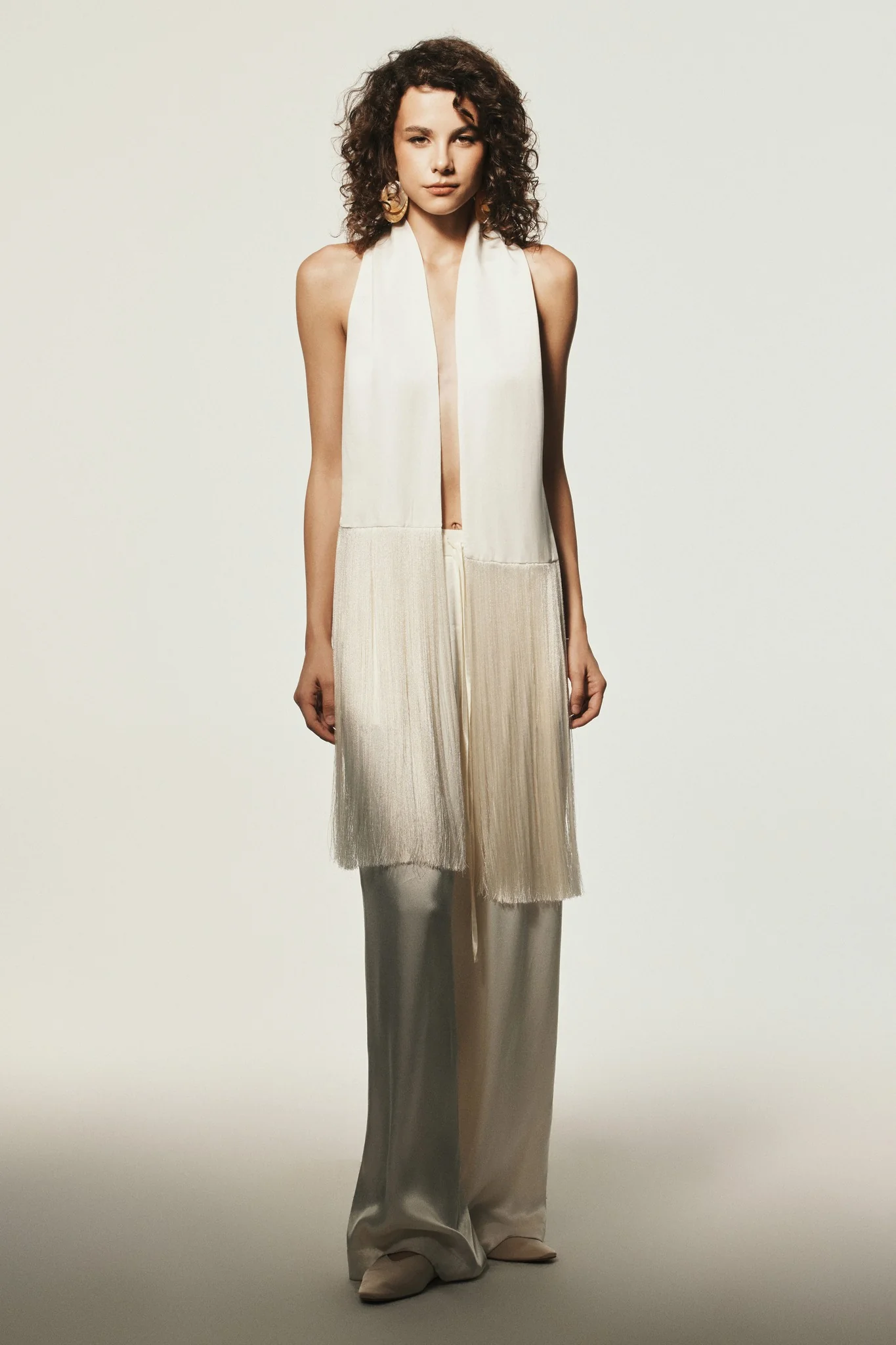 Studio Scarf - Image 2